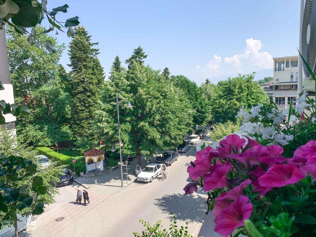 Korca Central Flat Exterior foto