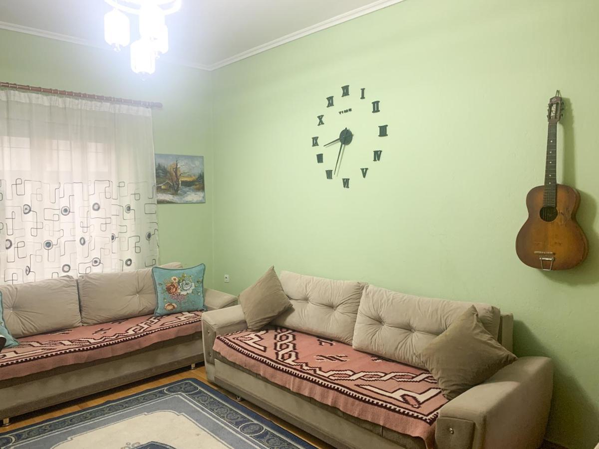 Korca Central Flat Exterior foto